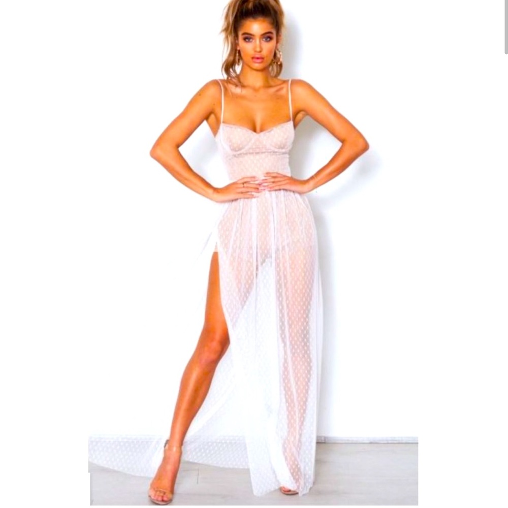 White Fox “Totally Bangin” Mesh Maxi Set (NBW)